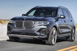 2022 BMW X7 Front Left Side in Blue